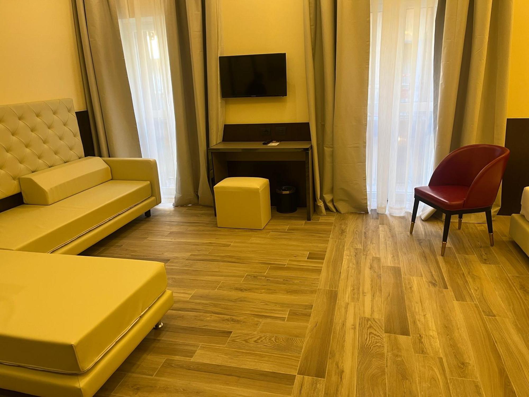 Jr Bocconi Mailand